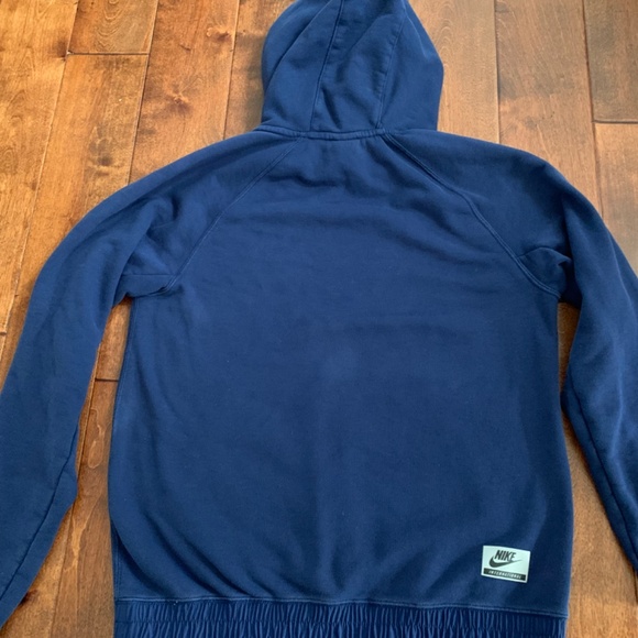 Nike International hoodie - Picture 2 of 7